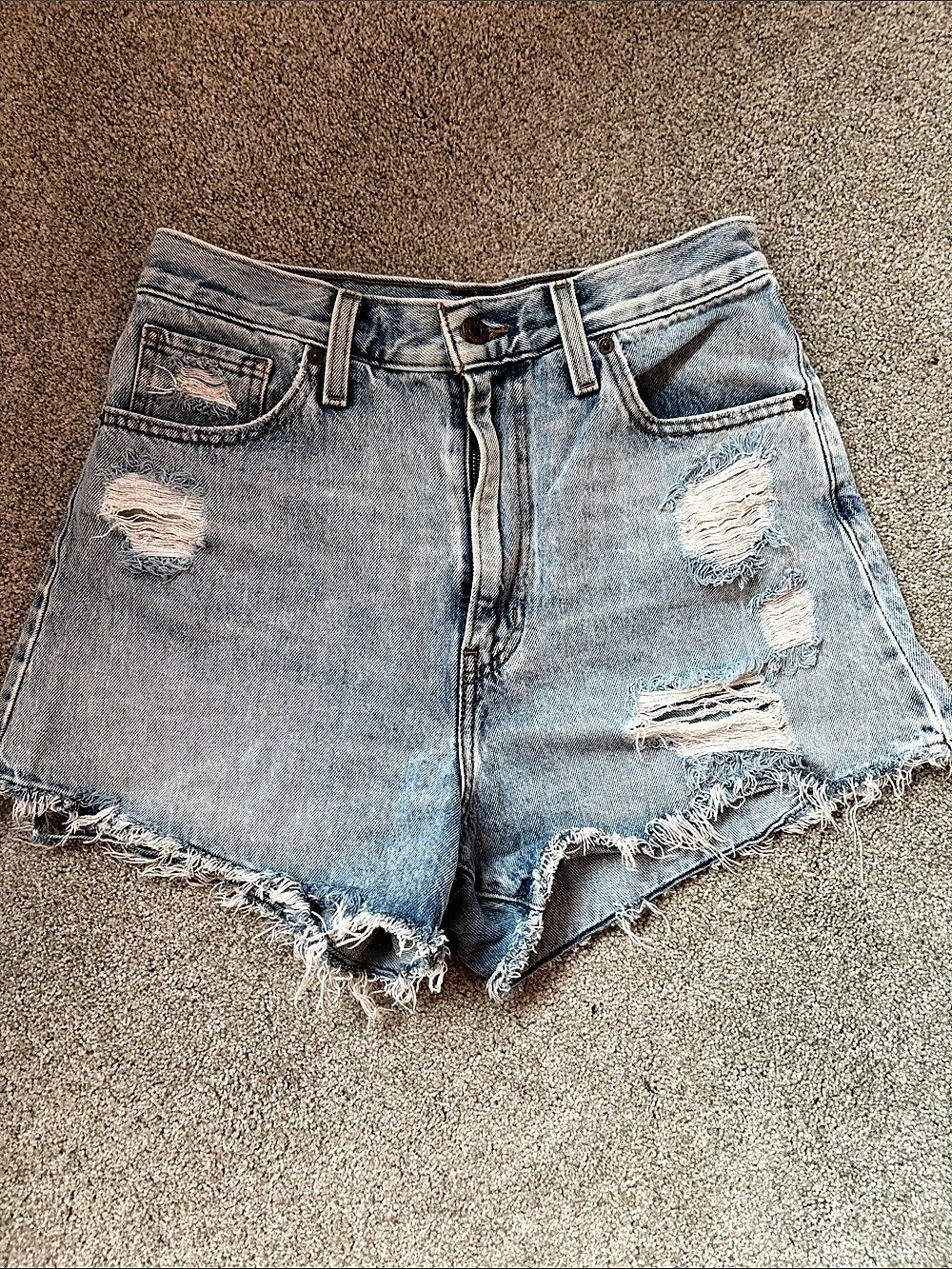 Levi's High Waisted Mom Shorts Distressed Jean Shorts Blue Waist 29